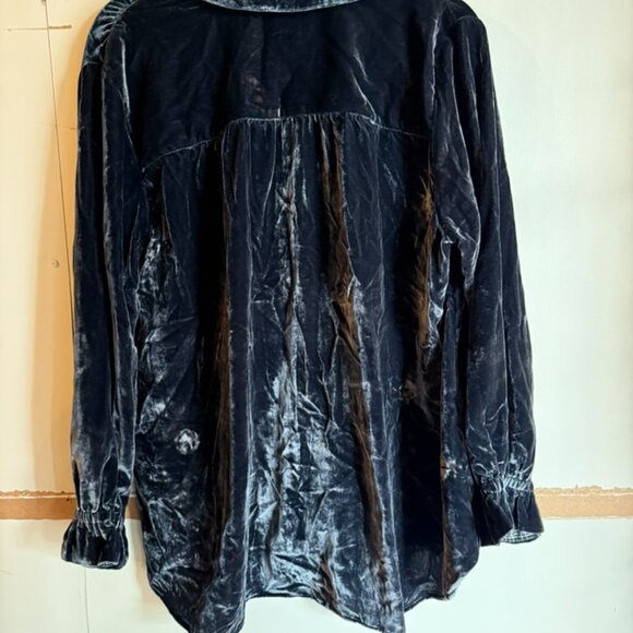 Foxcroft Riven Plush Velvet Shirt size 16, - Picture 5 of 6